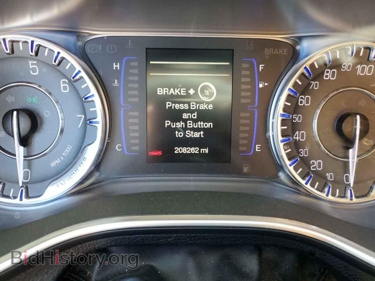 2015 CHRYSLER 200 - VIN: 1C3CCCABXFN630937 - Фото 9