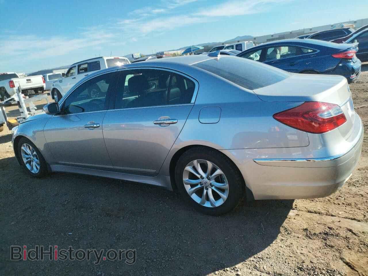 2013 HYUNDAI GENESIS - VIN: KMHGC4DD7DU230087 - Фото 2