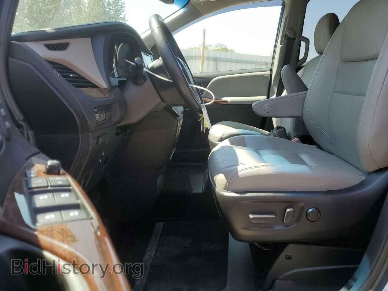 2017 TOYOTA All Models - VIN: 5TDYZ3DC3HS871126 - Фото 7