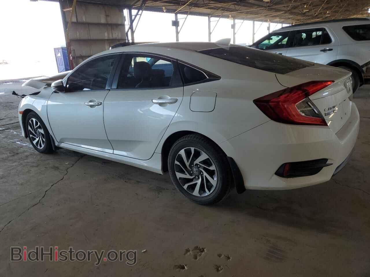 2018 HONDA CIVIC - VIN: 19XFC2F76JE021204 - Фото 2