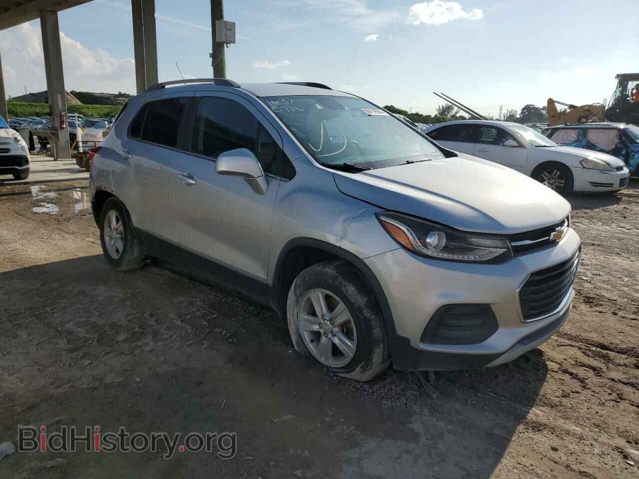 2017 CHEVROLET TRAX - VIN: 3GNCJPSB4HL171437 - Фото 4