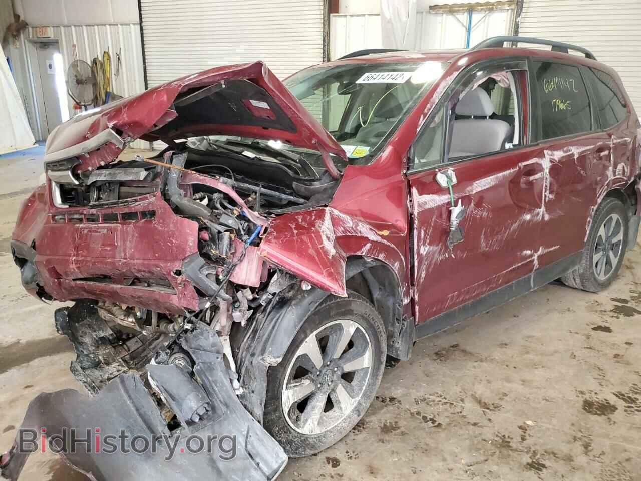 2017 SUBARU FORESTER - VIN: JF2SJAEC7HH804910 - Фото 9