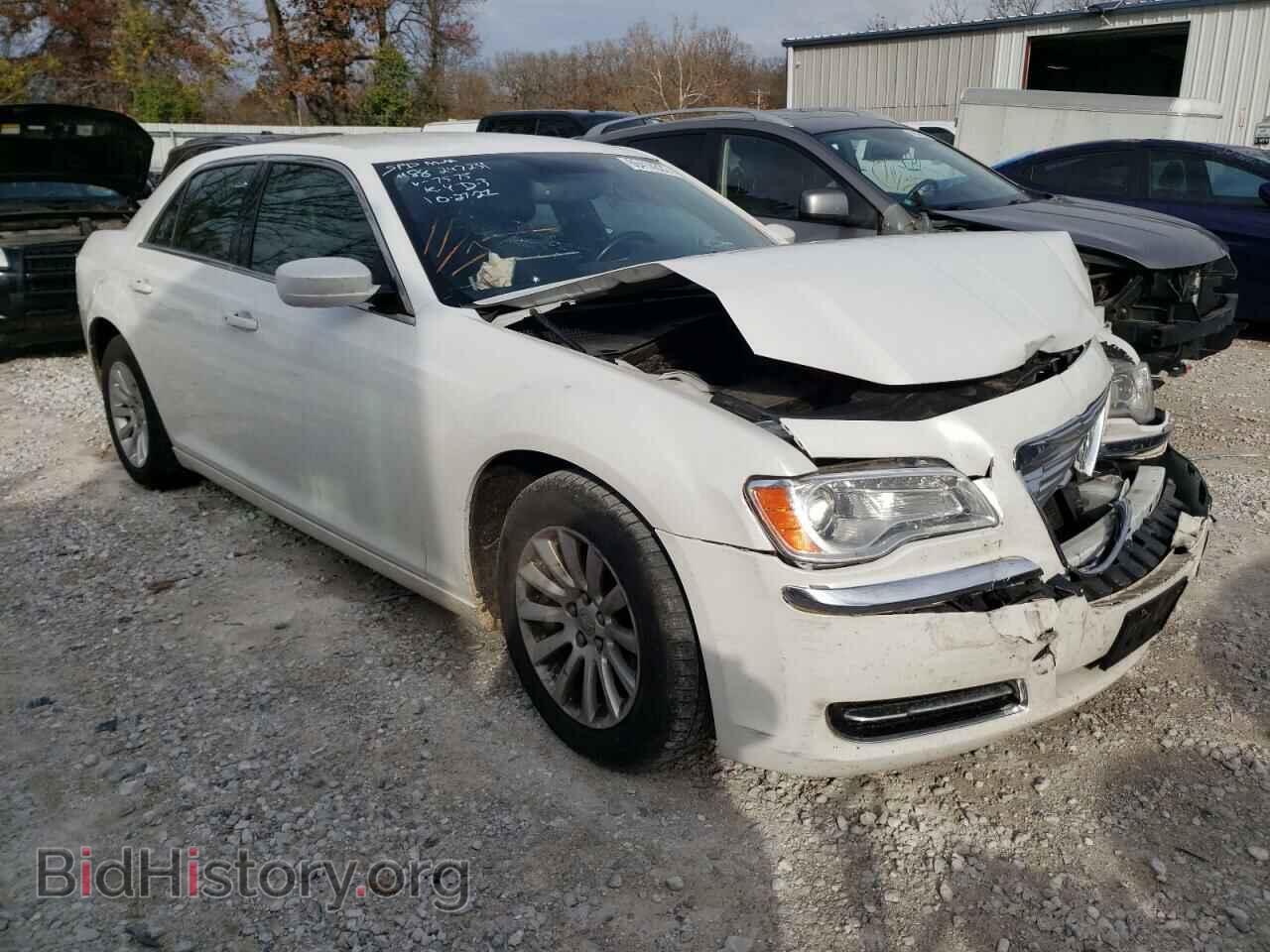 Фотография 2C3CCAAG2DH577575 - CHRYSLER 300 2013