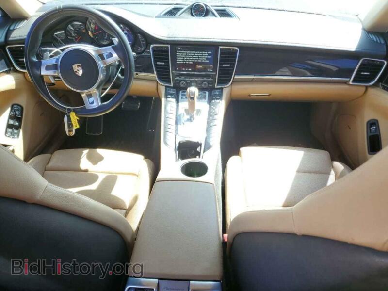 2016 Porsche PANAMERA (VIN WP0AA2A78GL004699) — фото 8 из 13