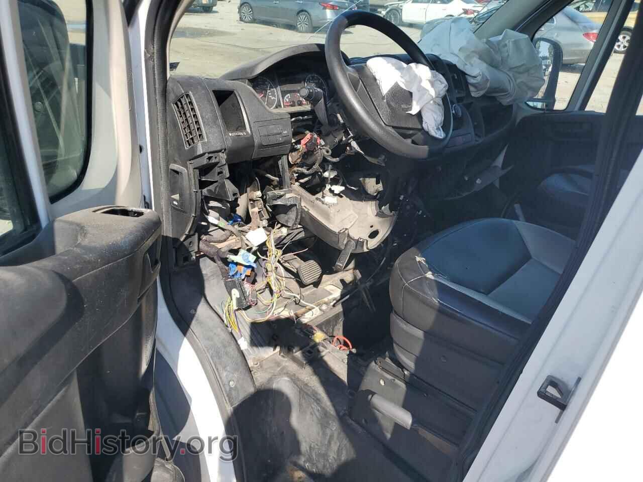 2017 RAM All Models - VIN: 3C6TRVDG3HE531808 - Photo 8
