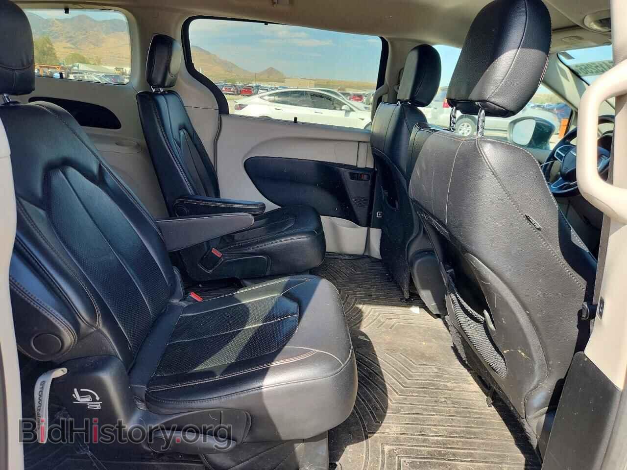 2019 CHRYSLER PACIFICA - VIN: 2C4RC1BG5KR651731 - Photo 11