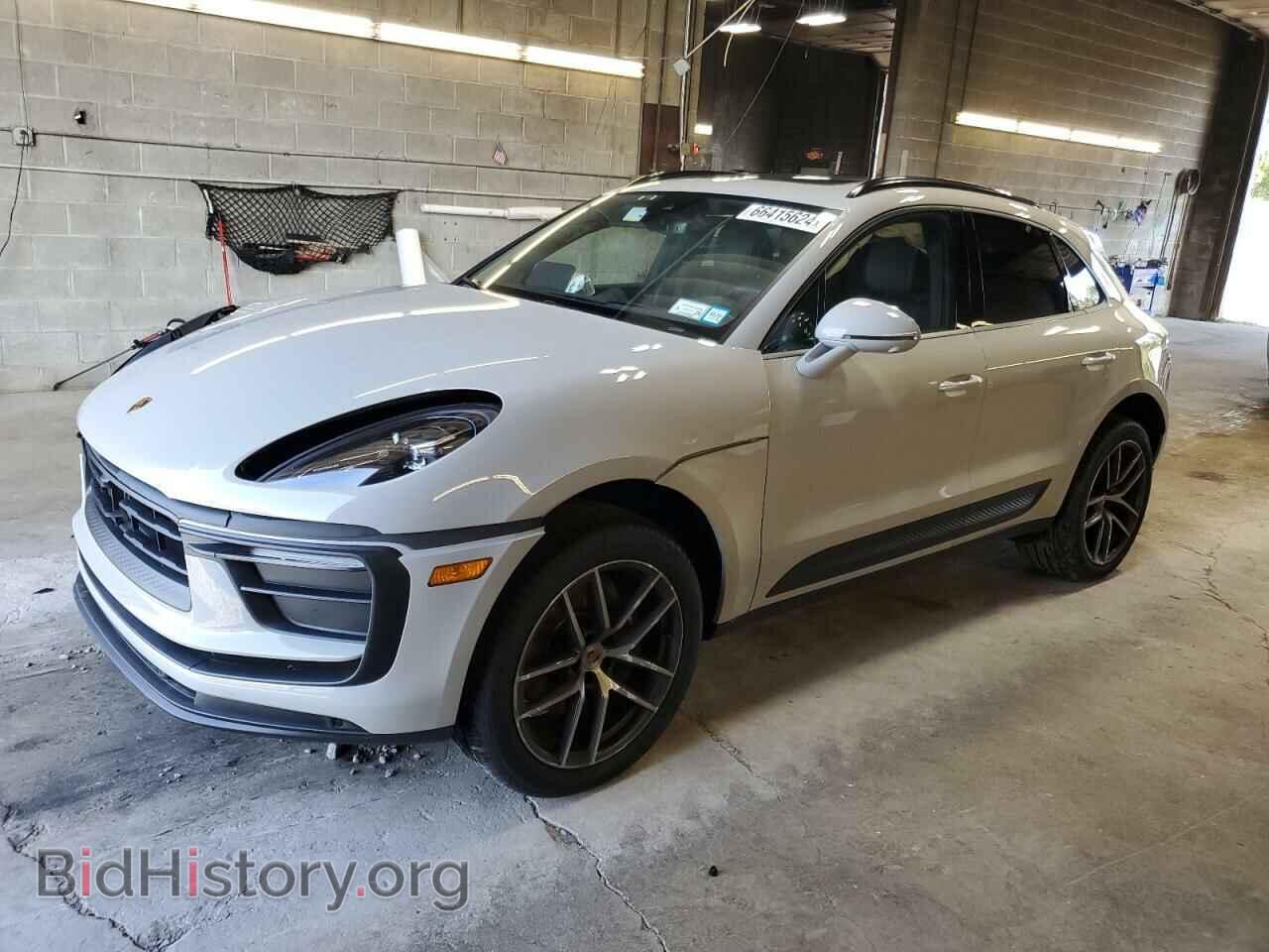 Фотография WP1AA2A51RLB02537 - PORSCHE MACAN BASE 2024