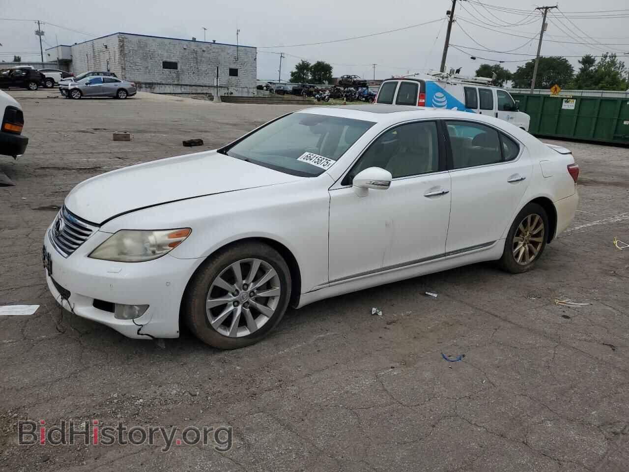Photo JTHCL5EF3B5009424 - LEXUS LS460 2011