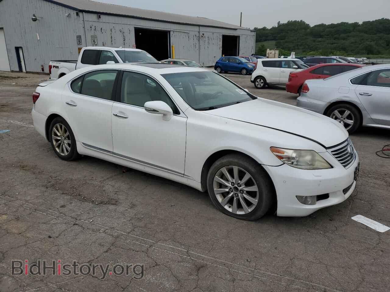 2011 LEXUS LS460 - VIN: JTHCL5EF3B5009424 - Photo 4