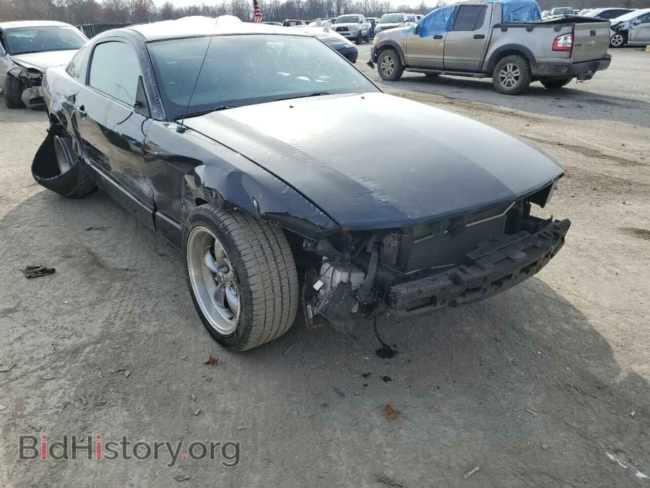 Photo 1ZVHT82H285134242 - FORD MUSTANG 2008