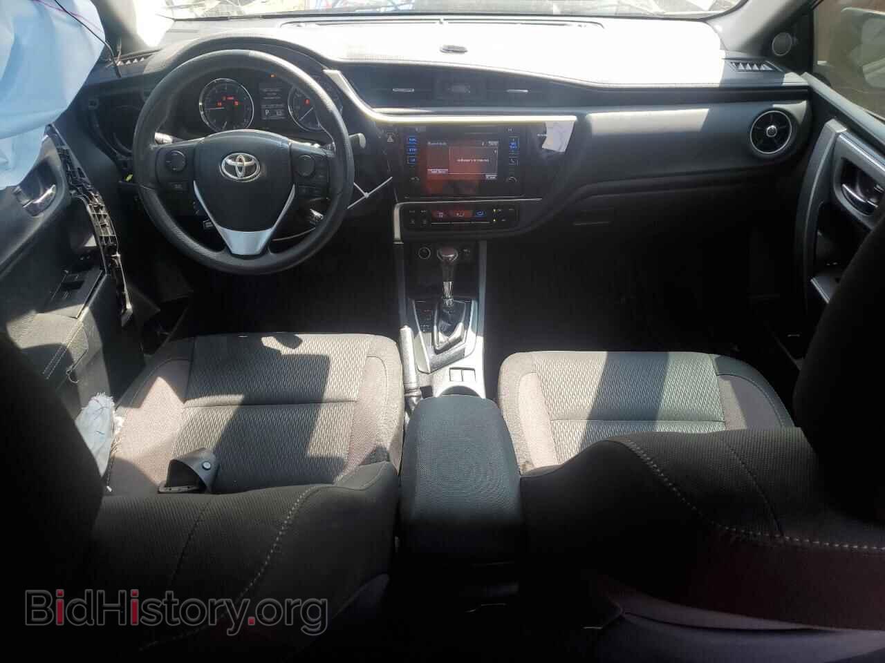 2017 TOYOTA COROLLA - VIN: 2T1BURHE4HC937579 - Фото 8