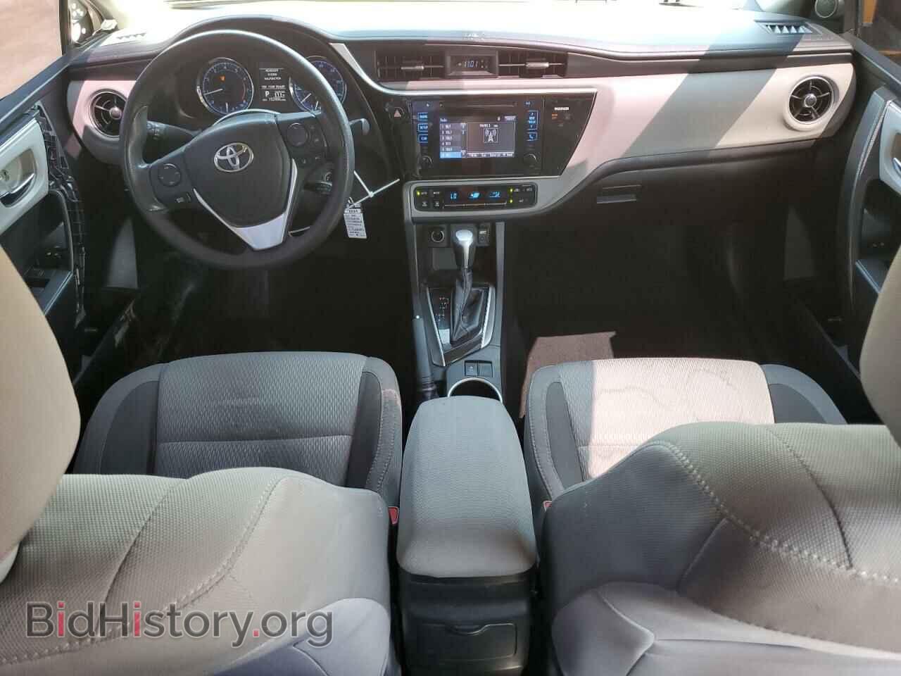 2017 TOYOTA COROLLA - VIN: 5YFBURHE5HP688497 - Фото 8