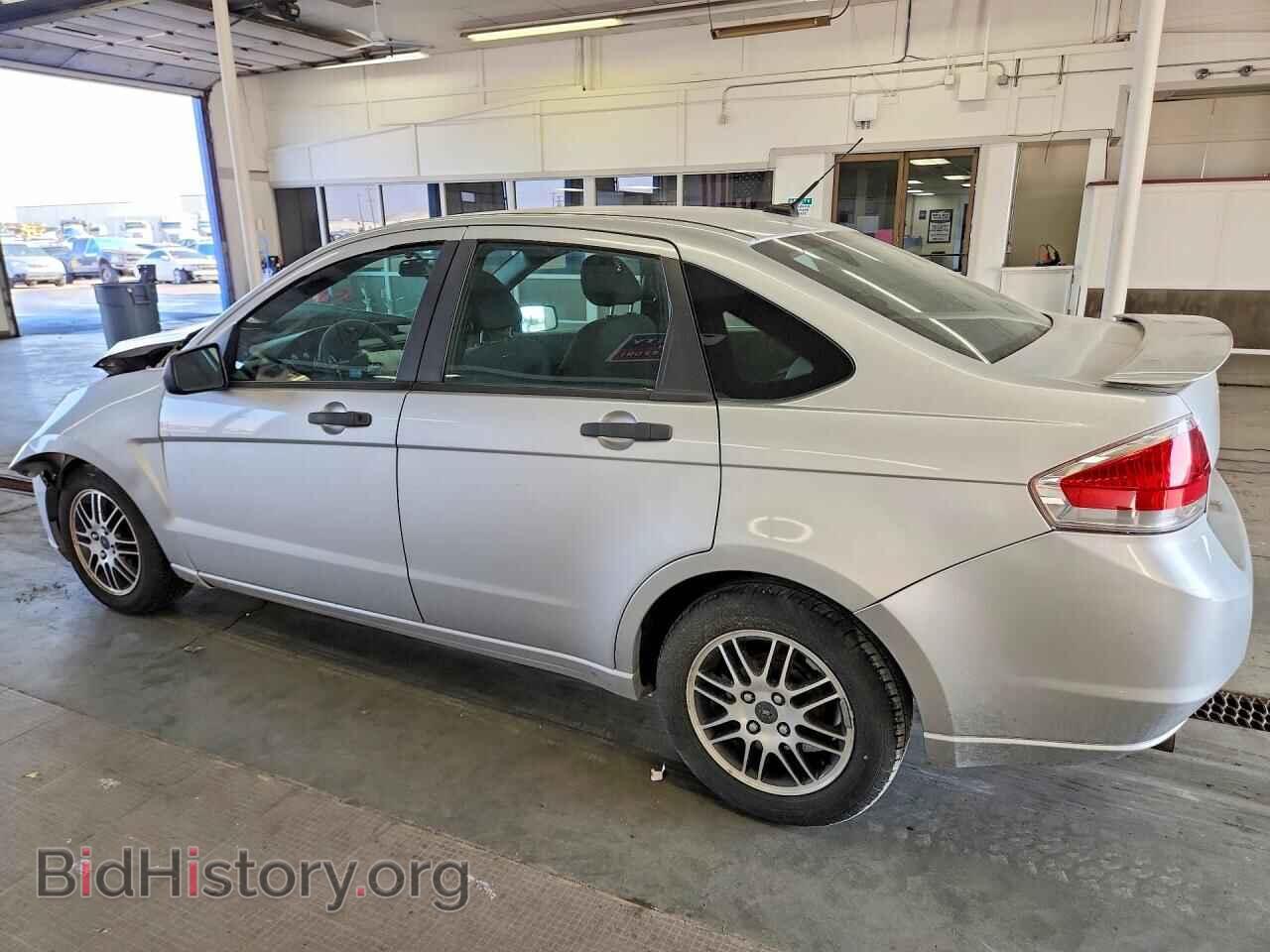 2011 FORD FOCUS - VIN: 1FAHP3FN9BW120548 - Фото 2