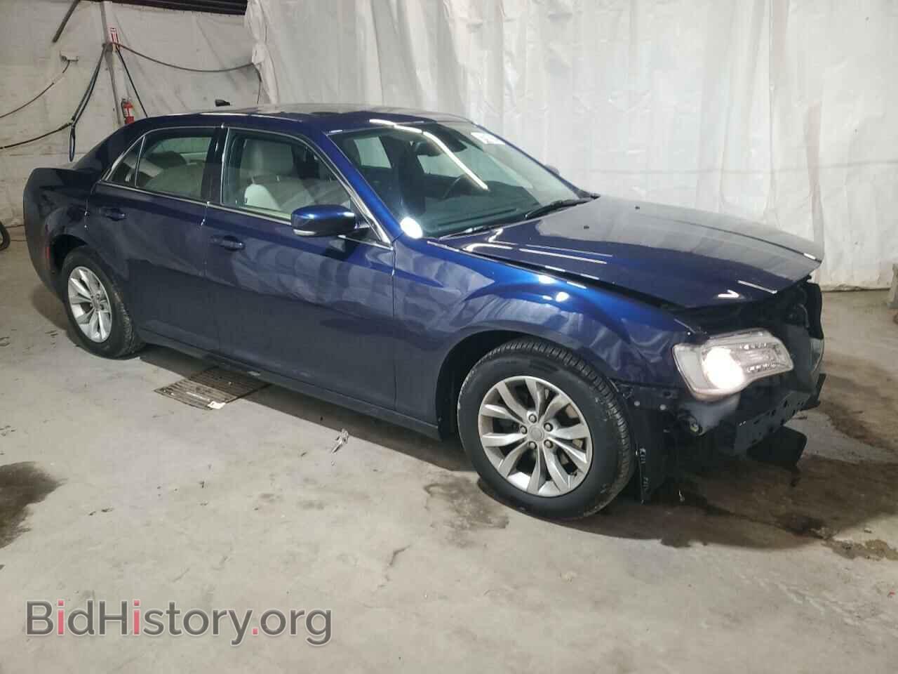 2016 CHRYSLER 300 - VIN: 2C3CCAAG3GH273837 - Фото 4