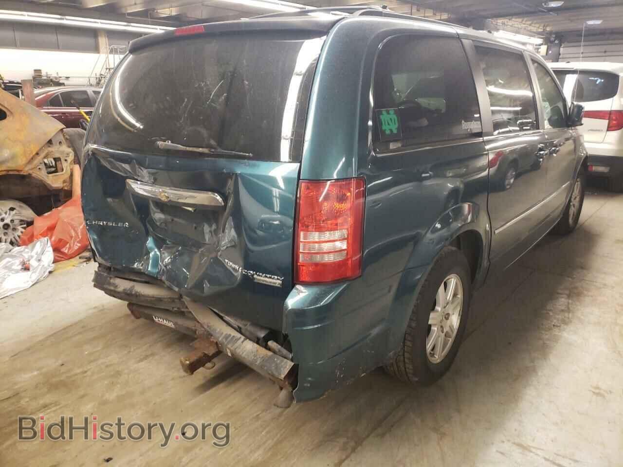 2009 CHRYSLER MINIVAN - VIN: 2A8HR541X9R631052 - Фото 4