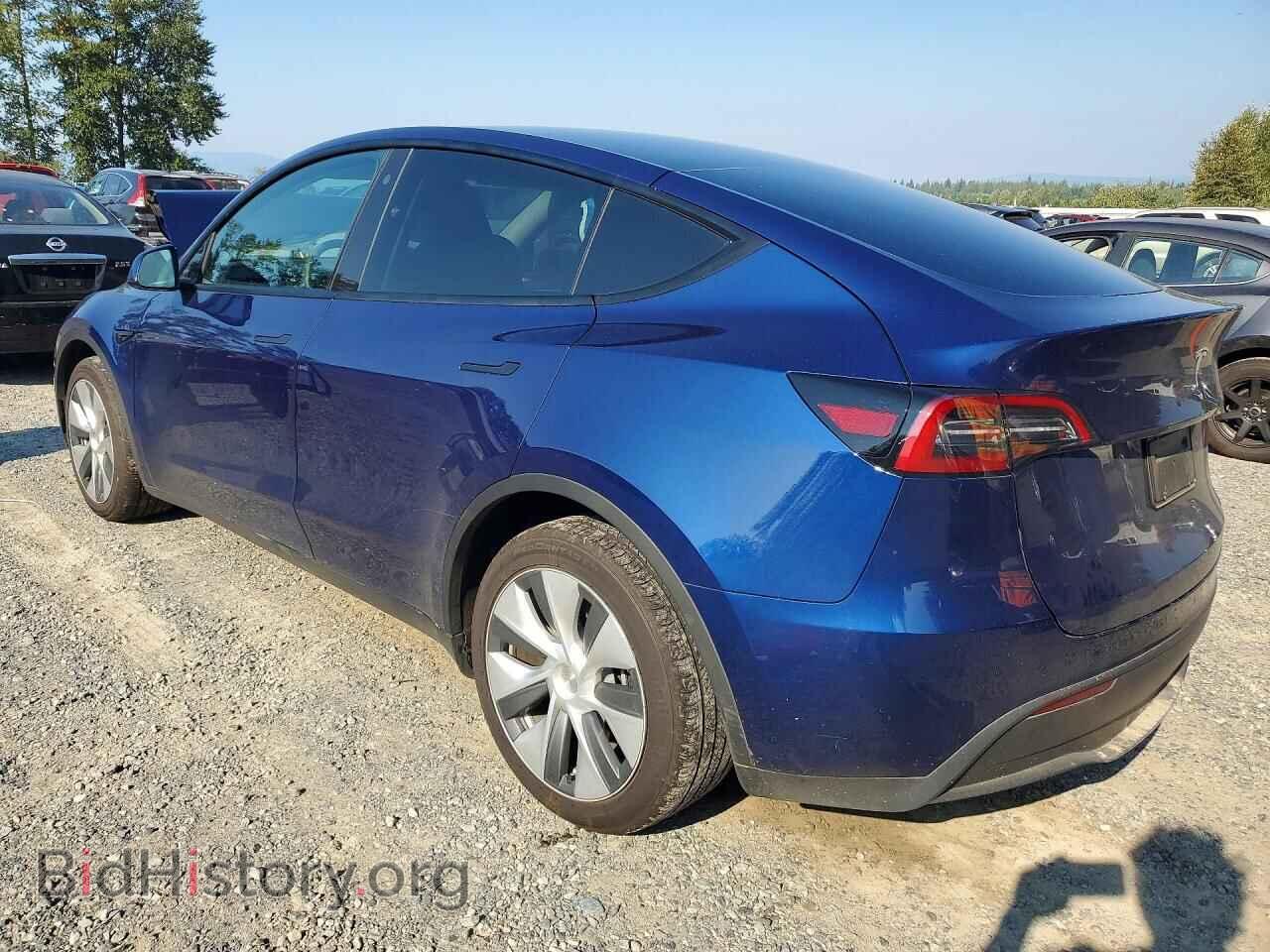 2023 TESLA MODEL Y - VIN: 7SAYGDEE9PF687729 - Фото 2