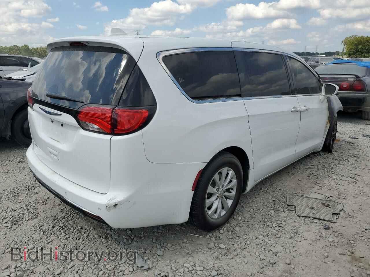 2018 CHRYSLER PACIFICA - VIN: 2C4RC1FG9JR279920 - Фото 3
