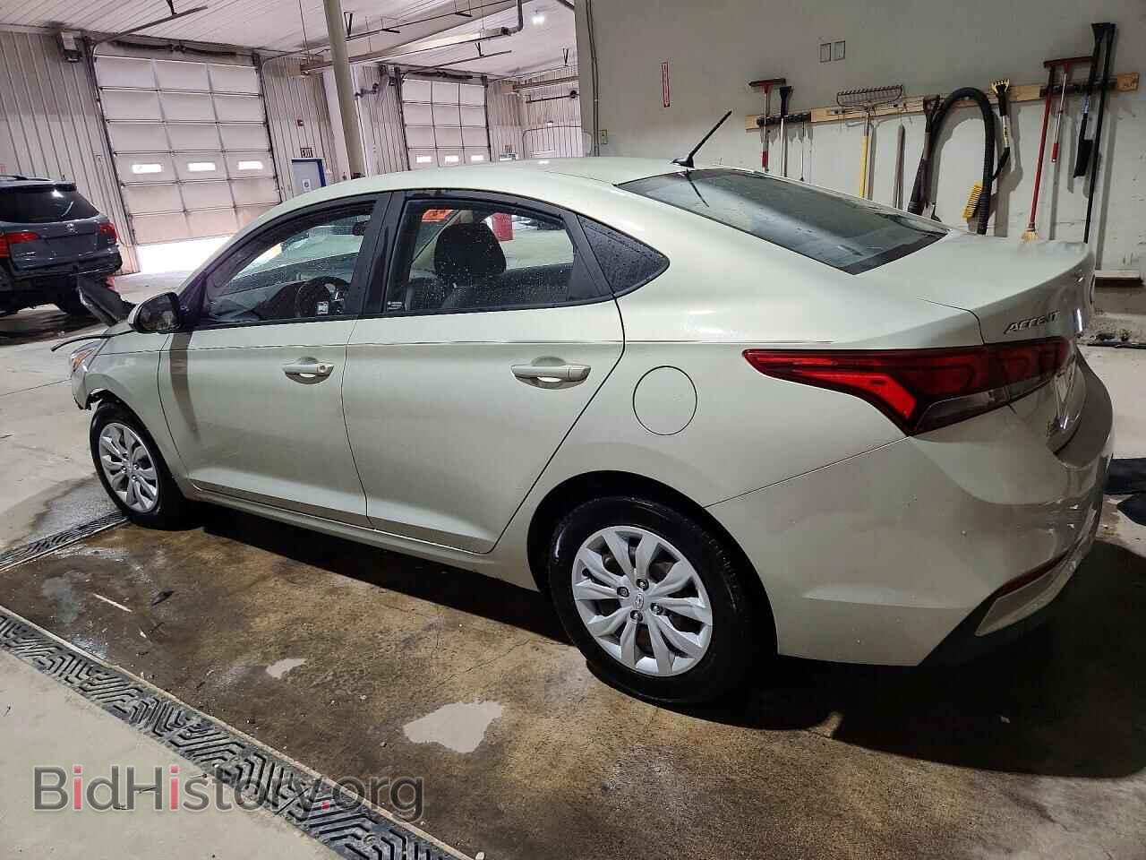 2019 HYUNDAI ACCENT - VIN: 3KPC24A3XKE053676 - Фото 2