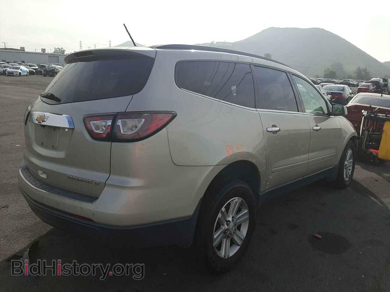 2014 CHEVROLET TRAVERSE - VIN: 1GNKRGKD9EJ123439 - Фото 4