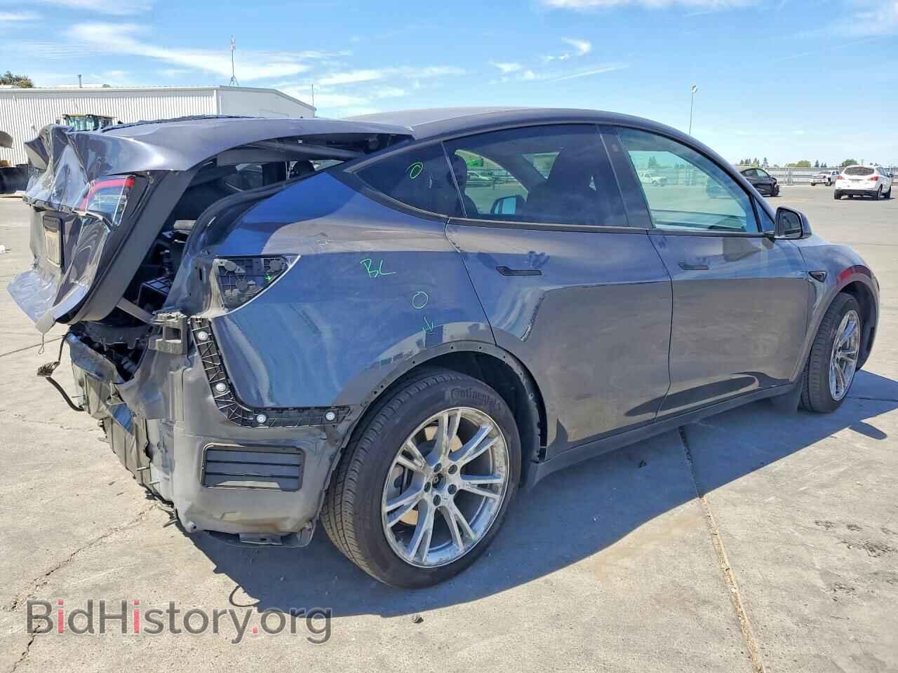 2023 TESLA MODEL Y - VIN: 7SAYGAEE0PF738551 - Photo 3