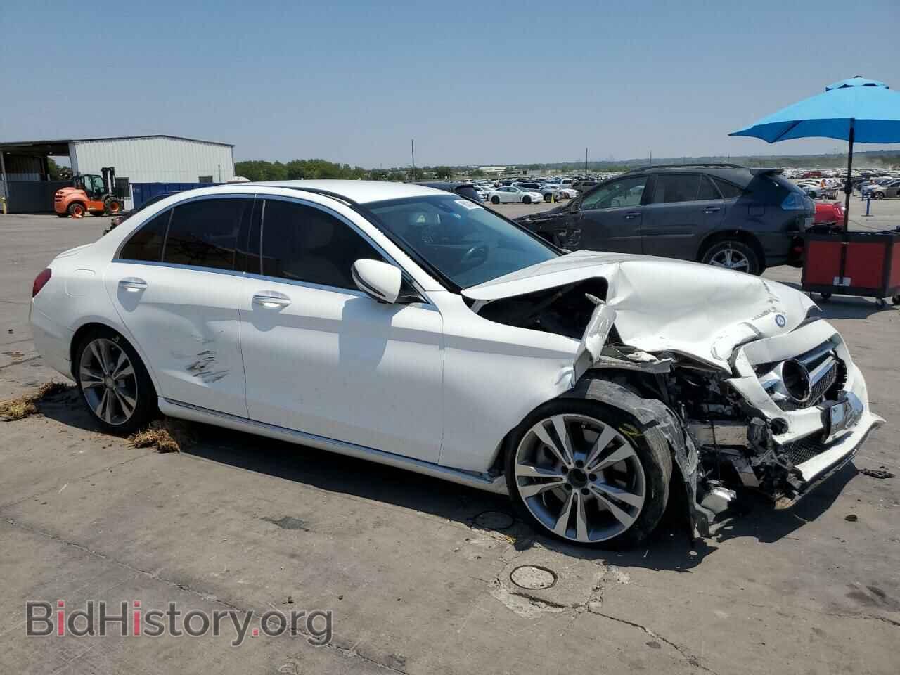 2016 MERCEDES-BENZ C-CLASS - VIN: 55SWF4JB2GU100417 - Фото 4