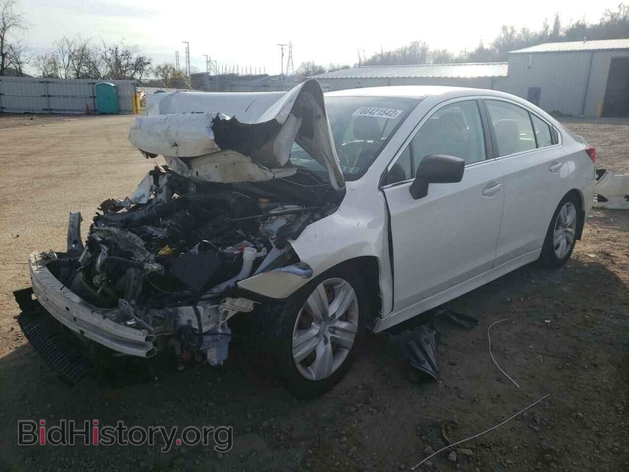 2015 SUBARU LEGACY - VIN: 4S3BNBA67F3051706 - Фото 2