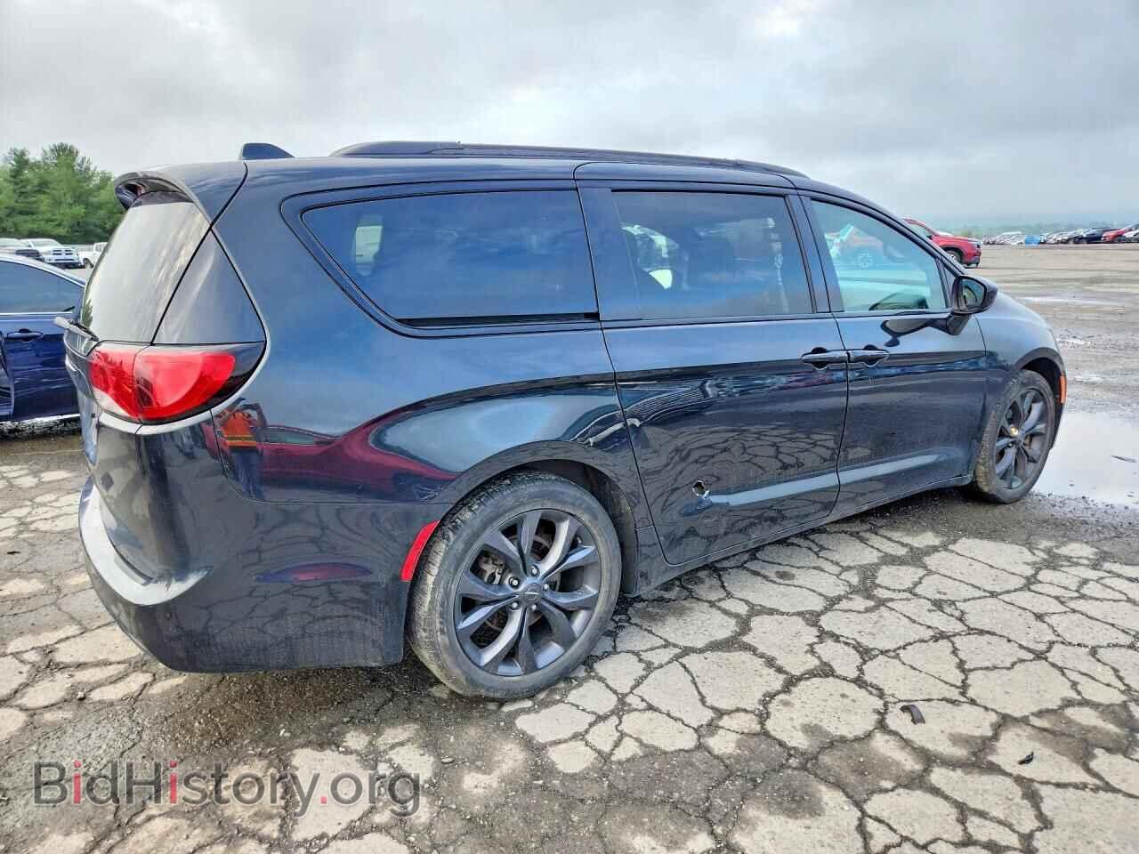 2019 CHRYSLER PACIFICA - VIN: 2C4RC1BG0KR733026 - Photo 3