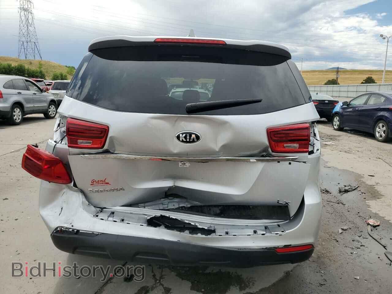 2020 KIA All Models - VIN: KNDMB5C19L6581772 - Фото 6
