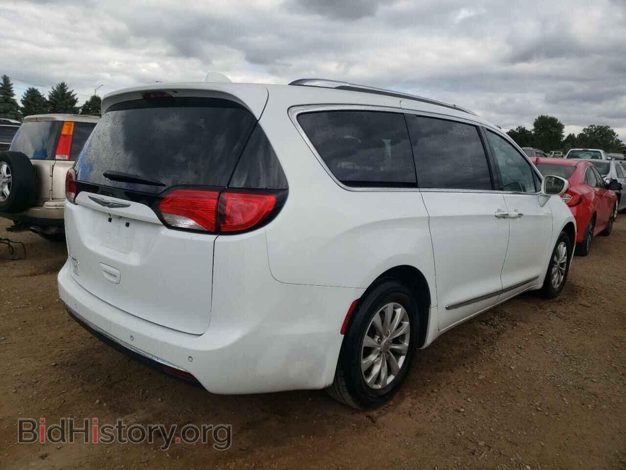 2019 CHRYSLER PACIFICA - VIN: 2C4RC1BG1KR561007 - Фото 3