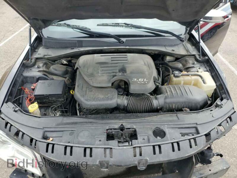 2012 Chrysler 300 (VIN 2C3CCACG5CH216577) — фото 11 из 12