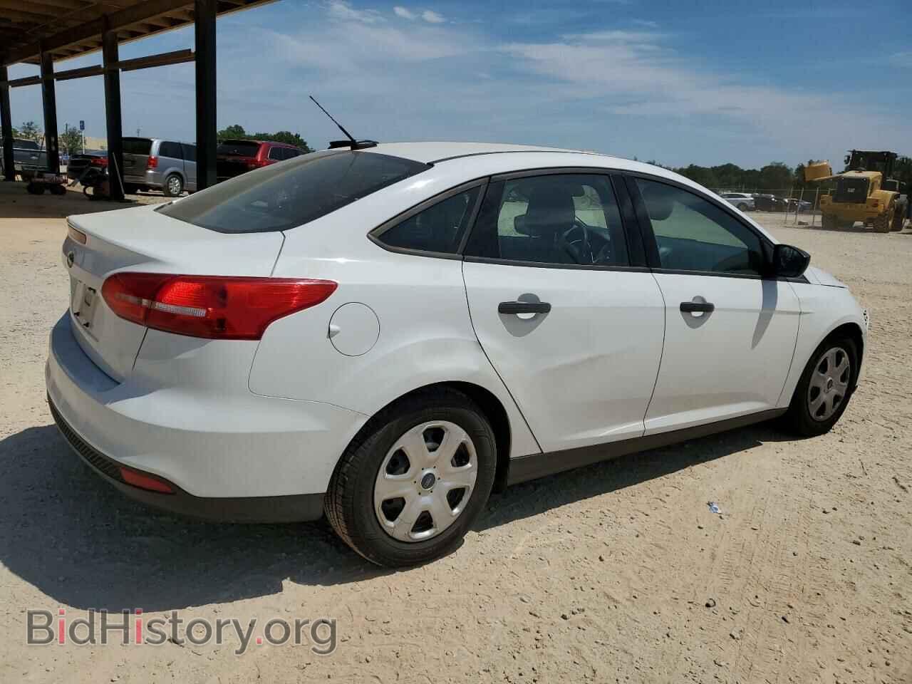 2016 FORD FOCUS - VIN: 1FADP3E23GL270959 - Фото 3
