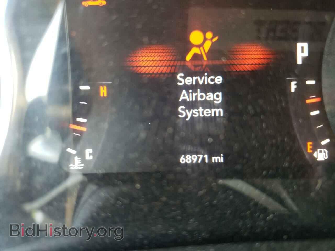 2015 DODGE CHALLENGER - VIN: 2C3CDZAT2FH732380 - Фото 8