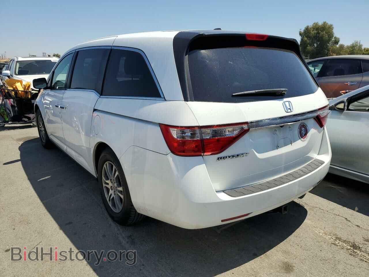 2011 HONDA All Models - VIN: 5FNRL5H68BB007755 - Фото 2
