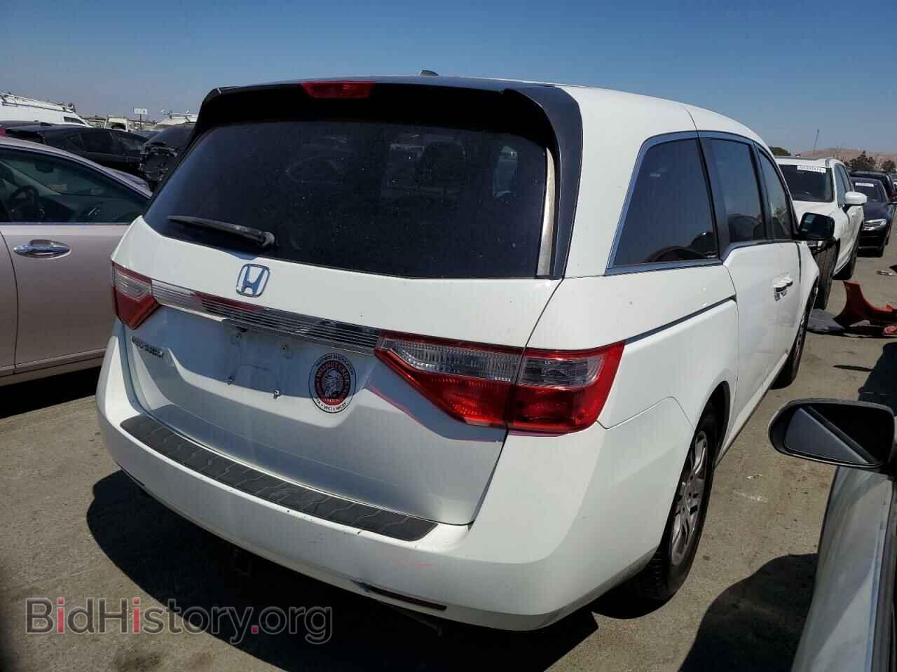 2011 HONDA All Models - VIN: 5FNRL5H68BB007755 - Фото 3