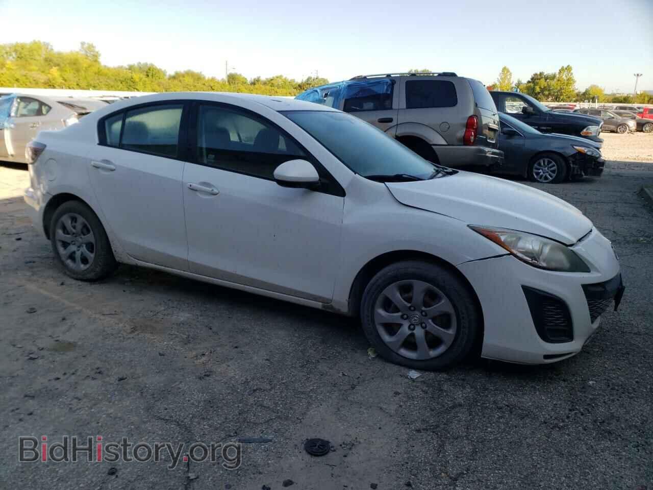 2011 MAZDA 3 - VIN: JM1BL1UG2B1445270 - Фото 4