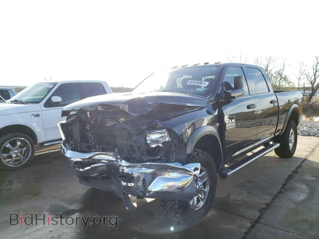 2018 RAM 2500 - VIN: 3C6UR5CJ1JG139471 - Фото 2