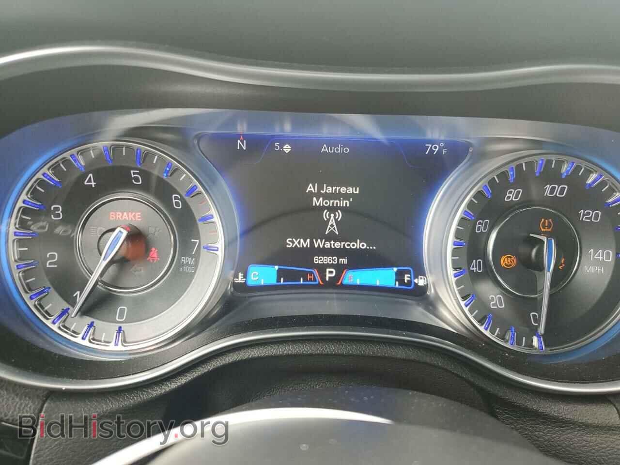 2019 CHRYSLER 300 - VIN: 2C3CCAGG3KH565343 - Фото 9