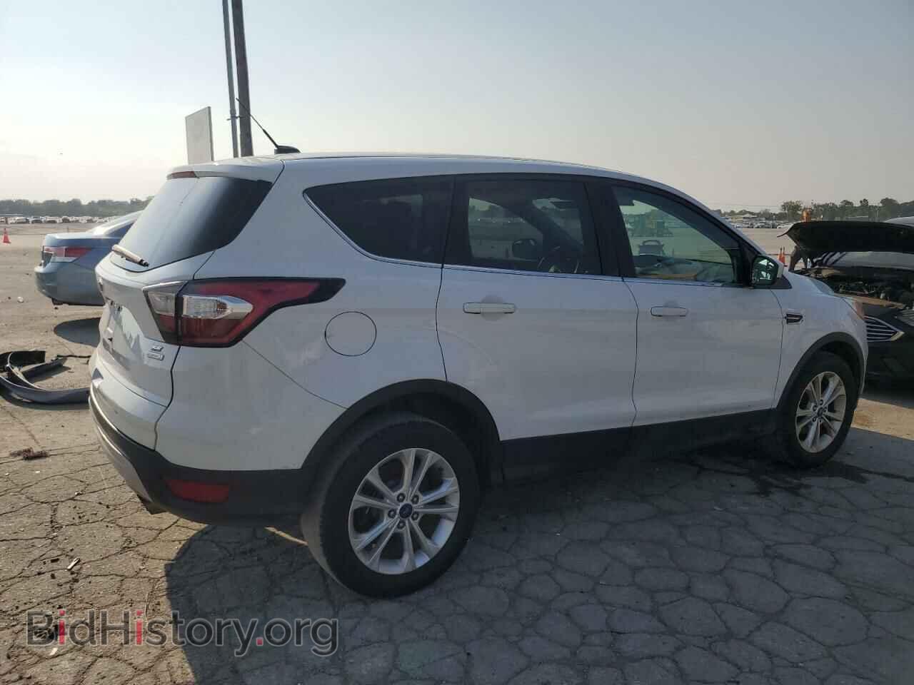 2017 FORD ESCAPE - VIN: 1FMCU0GD0HUB03249 - Фото 3