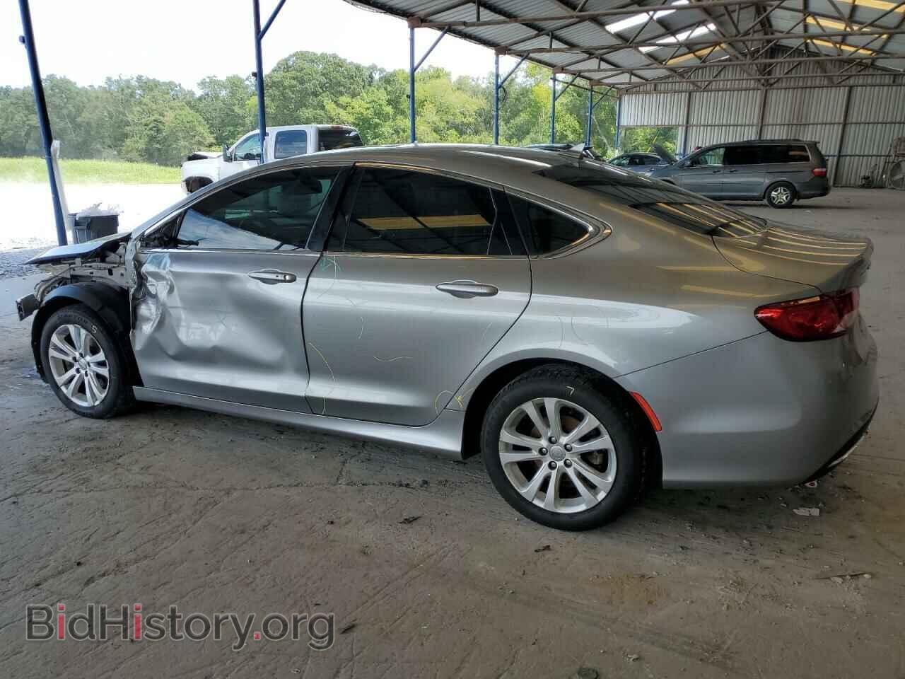 2016 CHRYSLER 200 - VIN: 1C3CCCAB5GN111831 - Фото 2