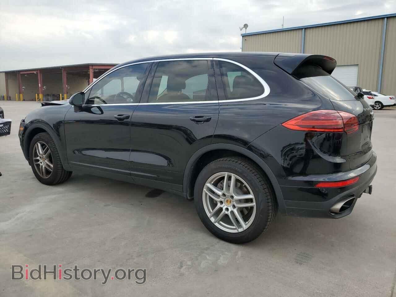 2016 PORSCHE CAYENNE - VIN: WP1AA2A23GLA11028 - Photo 2