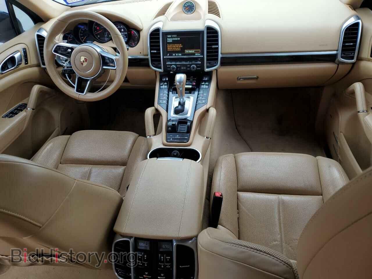 2016 PORSCHE CAYENNE - VIN: WP1AA2A23GLA11028 - Photo 8