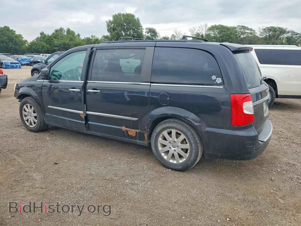 2011 CHRYSLER MINIVAN - VIN: 2A4RR8DG4BR633980 - Photo 2
