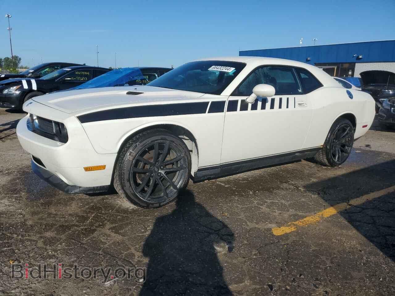 Photo 2B3LJ44VX9H559251 - DODGE CHALLENGER 2009