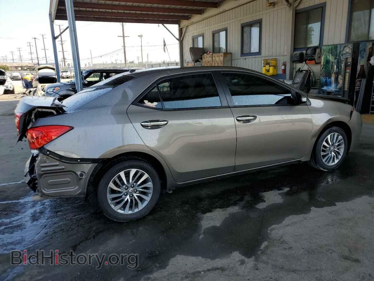 2017 TOYOTA COROLLA - VIN: 5YFBURHE2HP676887 - Photo 3