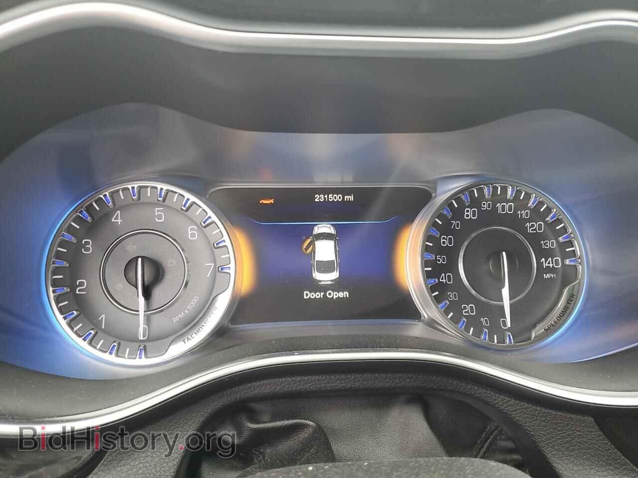 2015 CHRYSLER 200 - VIN: 1C3CCCCB9FN705270 - Фото 9