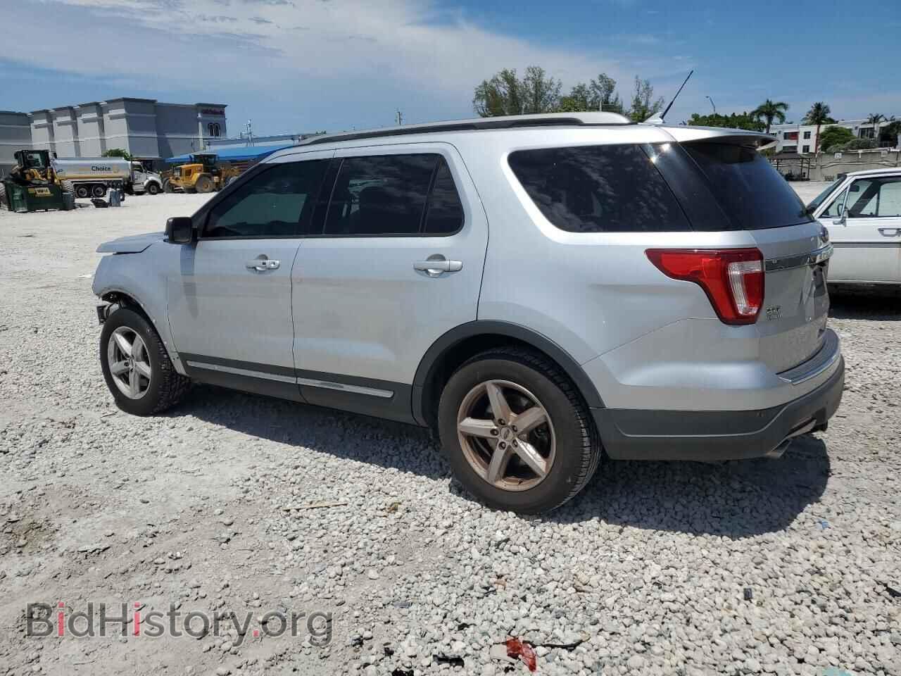 2018 FORD EXPLORER - VIN: 1FM5K7D84JGA52213 - Photo 2