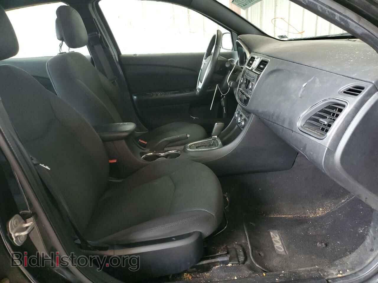 2012 CHRYSLER 200 - VIN: 1C3CCBBB5CN180974 - Фото 5