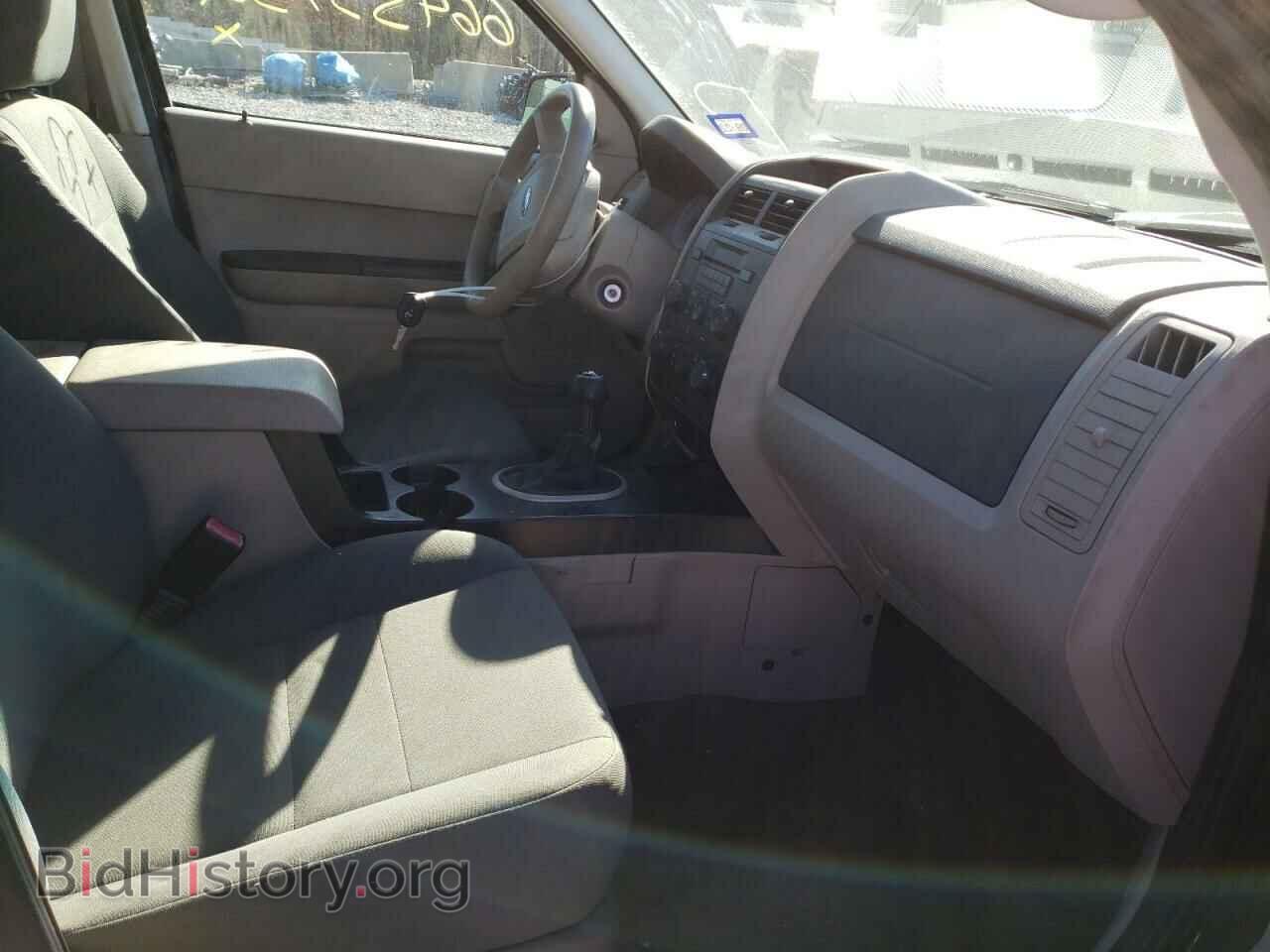 2011 FORD ESCAPE - VIN: 1FMCU0C74BKC60995 - Фото 5
