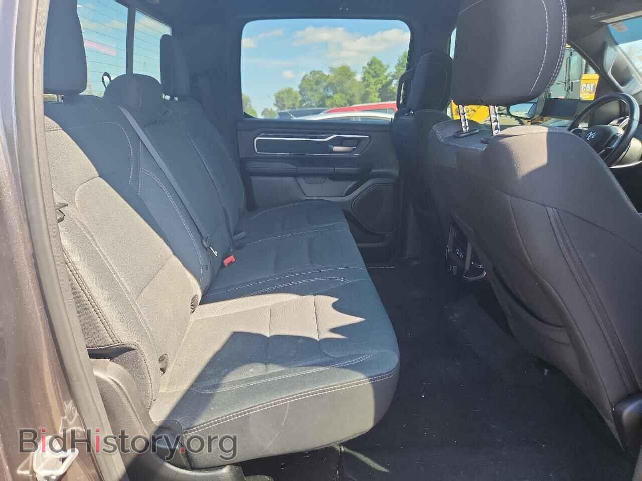 2021 RAM 1500 - VIN: 1C6SRFMTXMN782359 - Фото 10