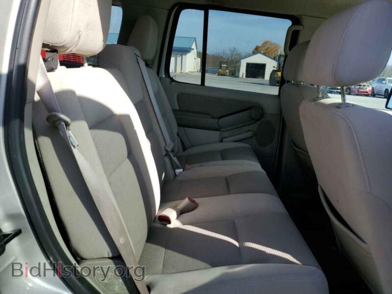 2006 Ford EXPLORER (VIN 1FMEU73E96ZA24128) — фото 6 из 10
